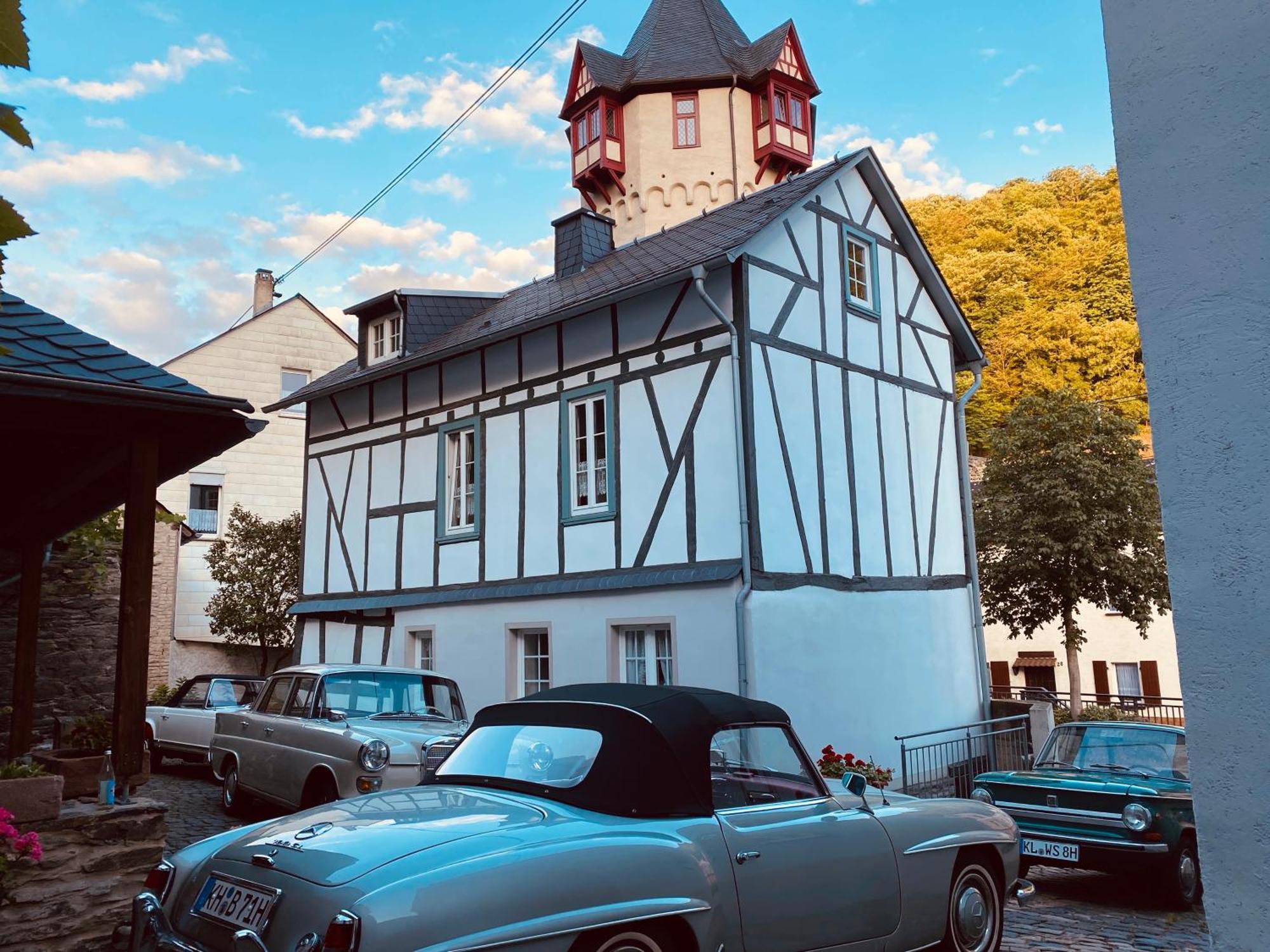 Landgasthof Zum Weissen Schwanen Браубах Екстериор снимка